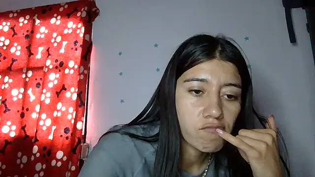 TaylorLove-'s cam snapshot