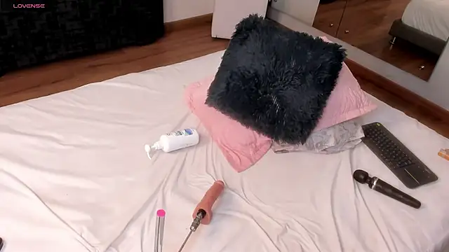 Jonness_Isa_'s cam snapshot