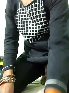 Hotty-Nidhi's cam snapshot