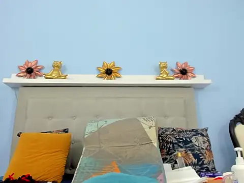 monalind220's cam snapshot