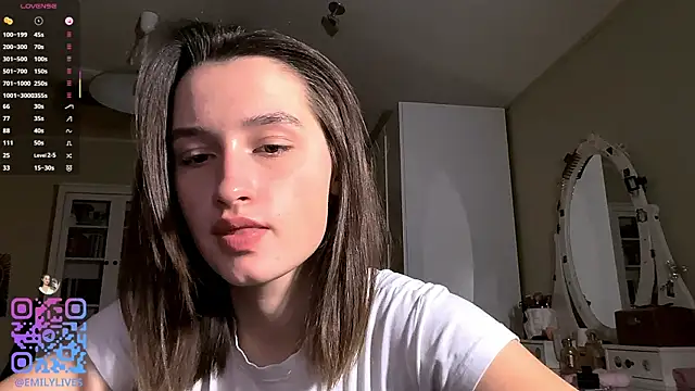 DarlineBrustera's cam snapshot