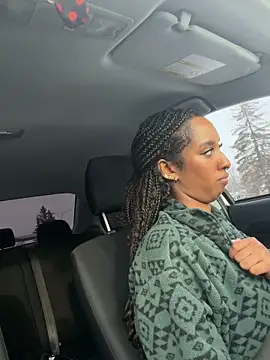 Your_Paris's cam snapshot