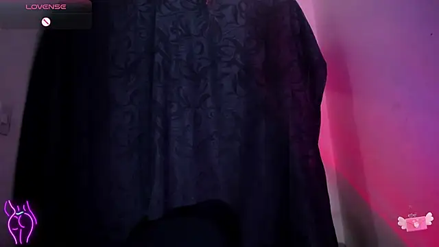 Viioleett_cum's cam snapshot