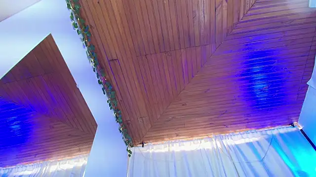 Naia_x's cam snapshot