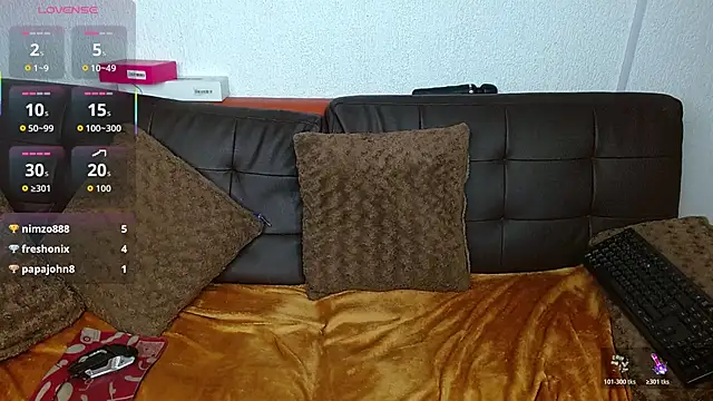 nikkystorm1_'s cam snapshot