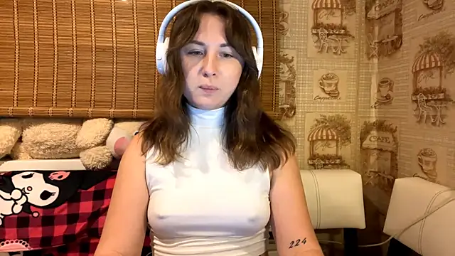 Tessa_Muse's cam snapshot