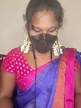 Tamil_flowergril's cam snapshot