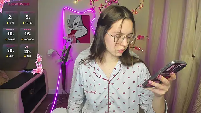 ShalinaMontana's cam snapshot