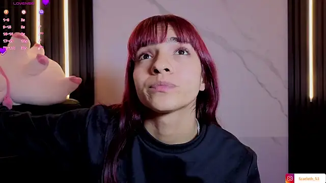 Scarlet_Red_'s cam snapshot