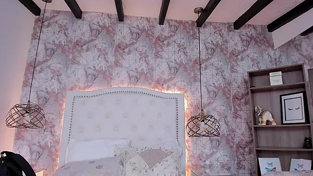 ScarletMore's cam snapshot