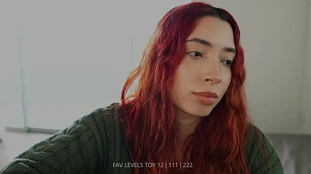 dearnina_'s cam snapshot