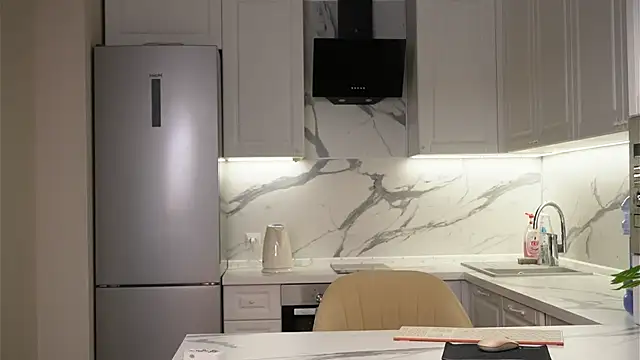 Sofa_01's cam snapshot