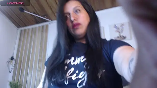 Andrea_secret_'s cam snapshot