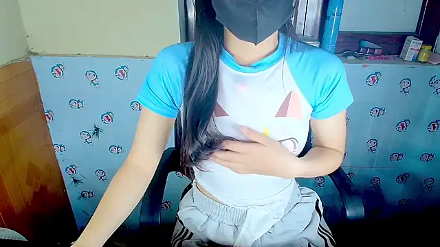 __Saphia__ live sex cam