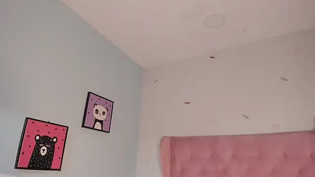 Vanelope_evanss's cam snapshot