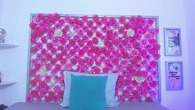 hannah_miller_1's cam snapshot