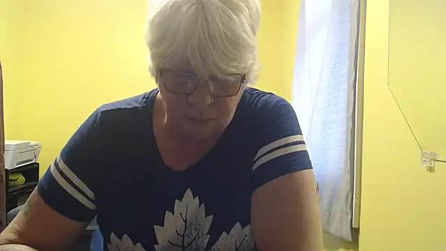 canadiancougar1965's cam snapshot