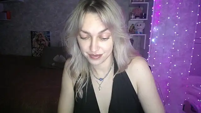 NickyAdamidi's cam snapshot