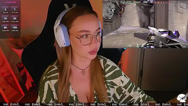 Emili1-'s cam snapshot