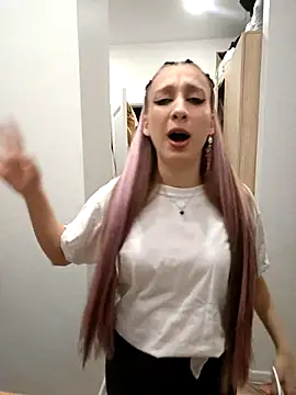 yourfavcouple_'s cam snapshot