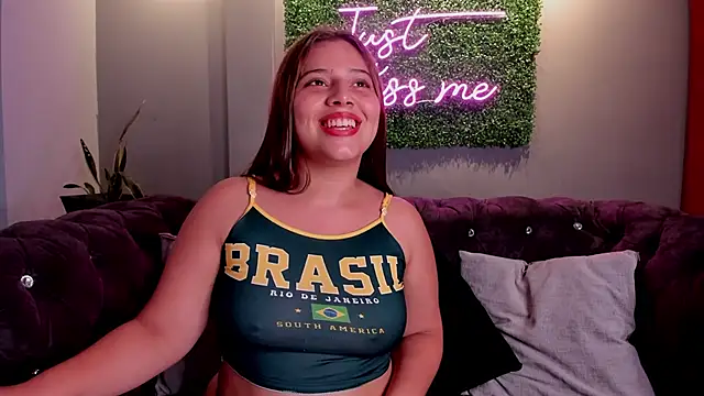 lovenatasha_'s cam snapshot