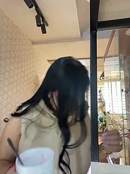 Miah_gomez_'s cam snapshot