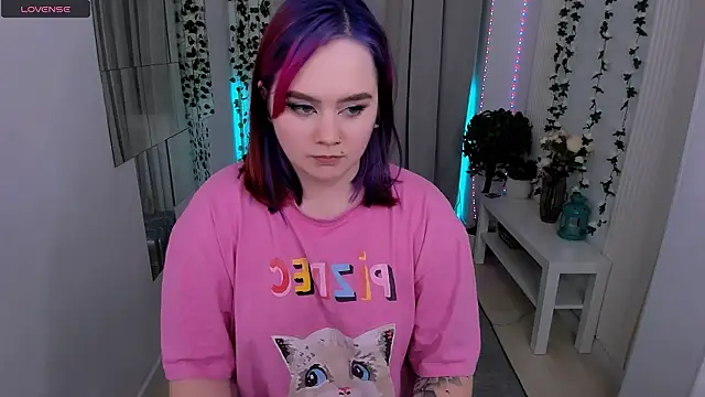 lunaalli's cam snapshot