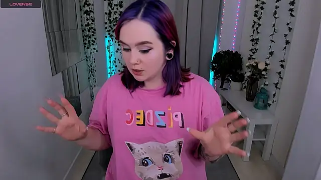 lunaalli's cam snapshot