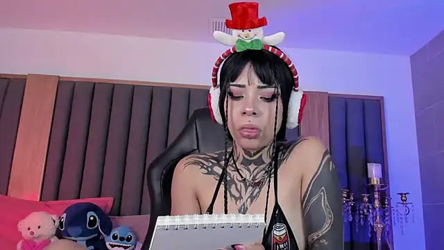 misstomie_'s cam snapshot