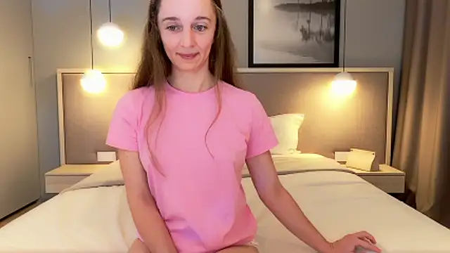 ShySchoolGirl's cam snapshot