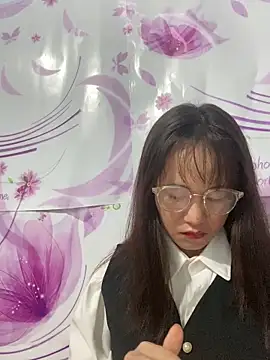 TranOanh999's cam snapshot