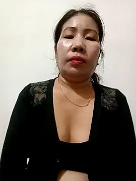 Reema_143's cam snapshot