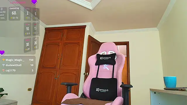 lili_jade222's cam snapshot