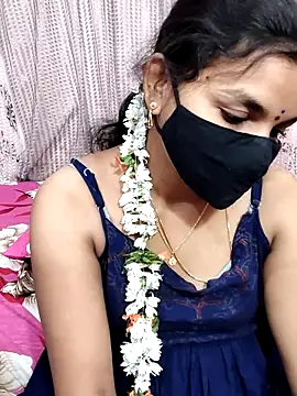 Lalitha-1995's cam snapshot