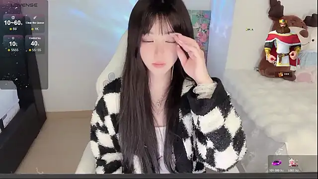 yuii-7's cam snapshot