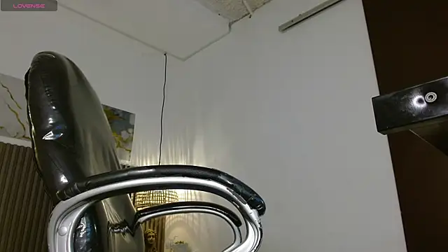 Dyla_n18's cam snapshot