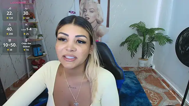 SALOOMEE__'s cam snapshot