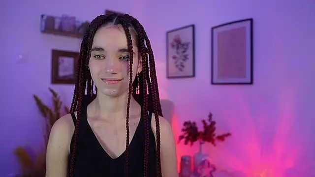 Gia_Paige18's cam snapshot