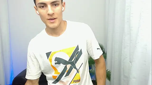 Matiius18's cam snapshot