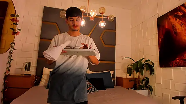 LiamMuller live sex cam