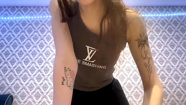 Cleonoth2o's cam snapshot