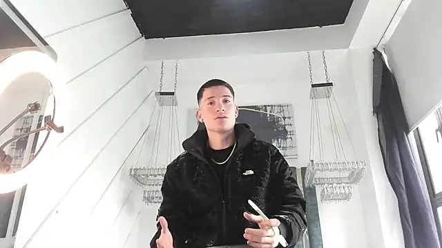 HunterHeat_'s cam snapshot