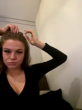 SenSophiaXX's cam snapshot