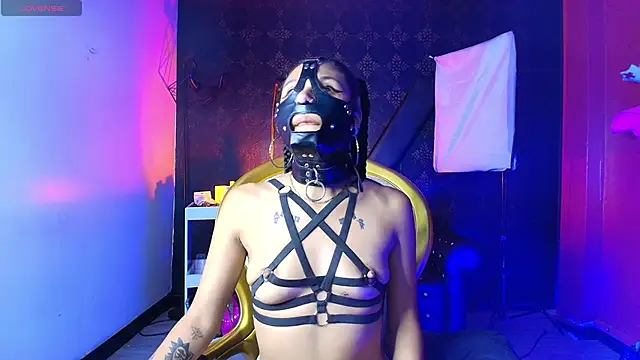 Sweettpleasure's cam snapshot