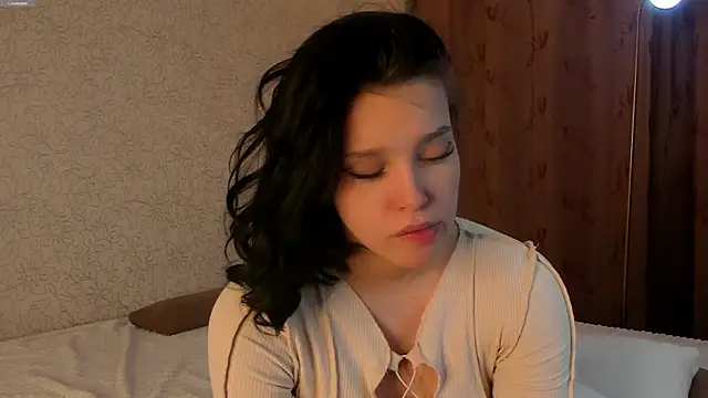 WildaBendell's cam snapshot