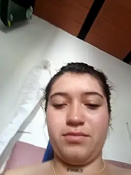 Karina_Leon's cam snapshot