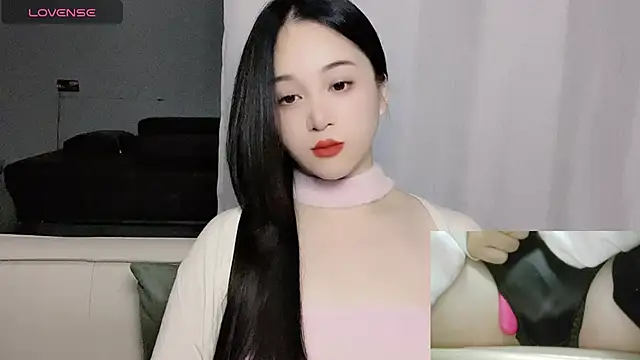 woaiqinqin's cam snapshot