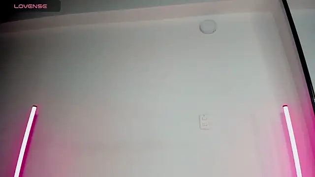 RossMildrey's cam snapshot