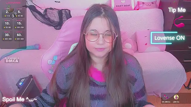 Lolisuccub's cam snapshot