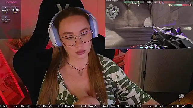 Emili1-'s cam snapshot